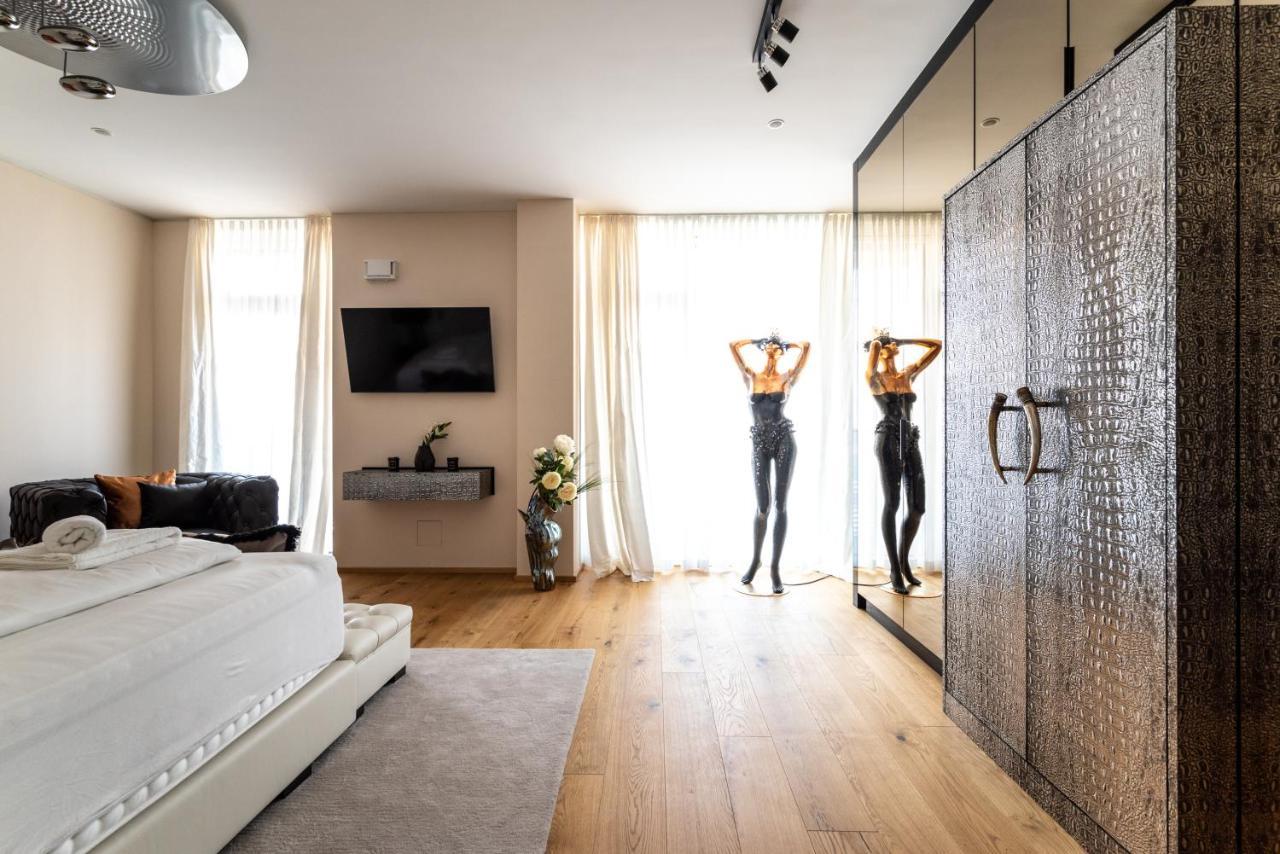 Exclusive 2br Skyline Penthouse By Hm Apartment Vienna