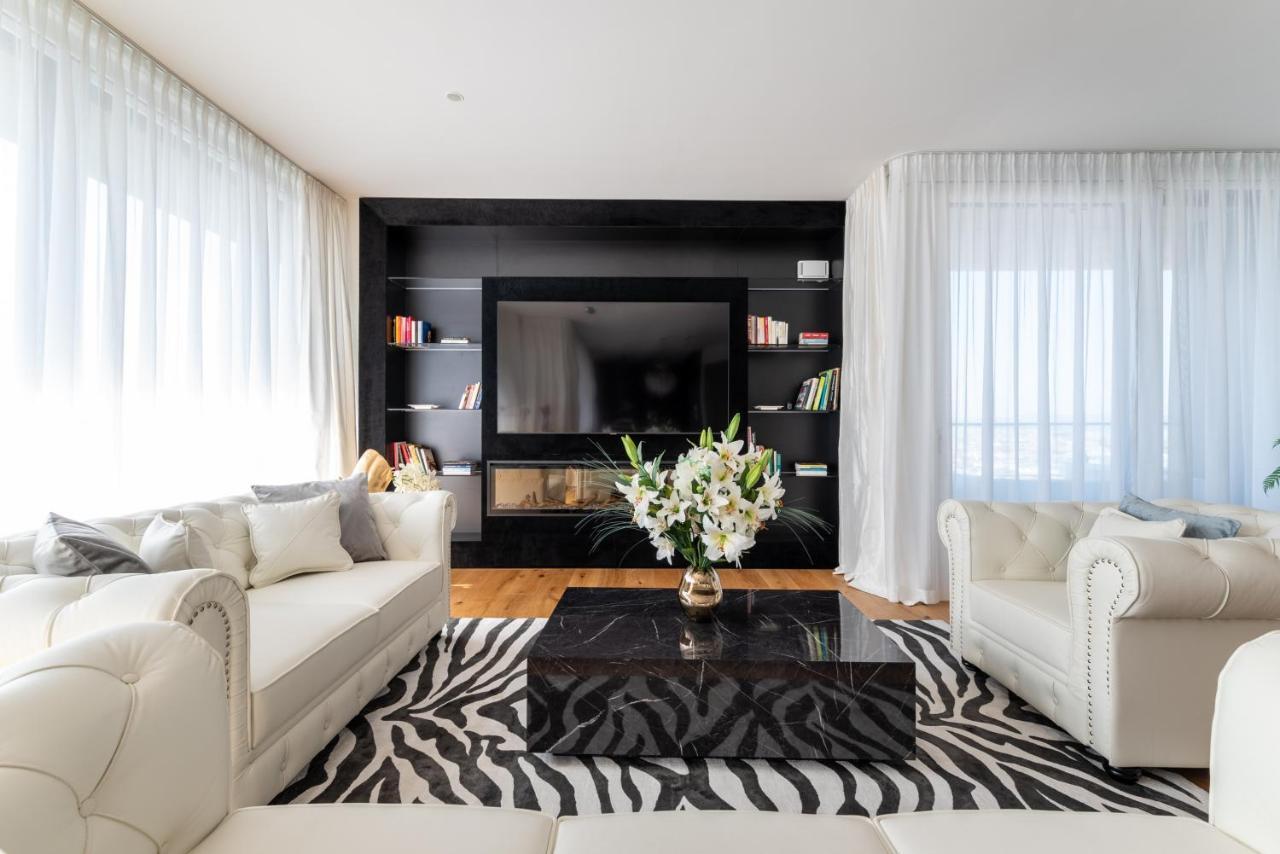 Exclusive 2br Skyline Penthouse By Hm Apartment Wien